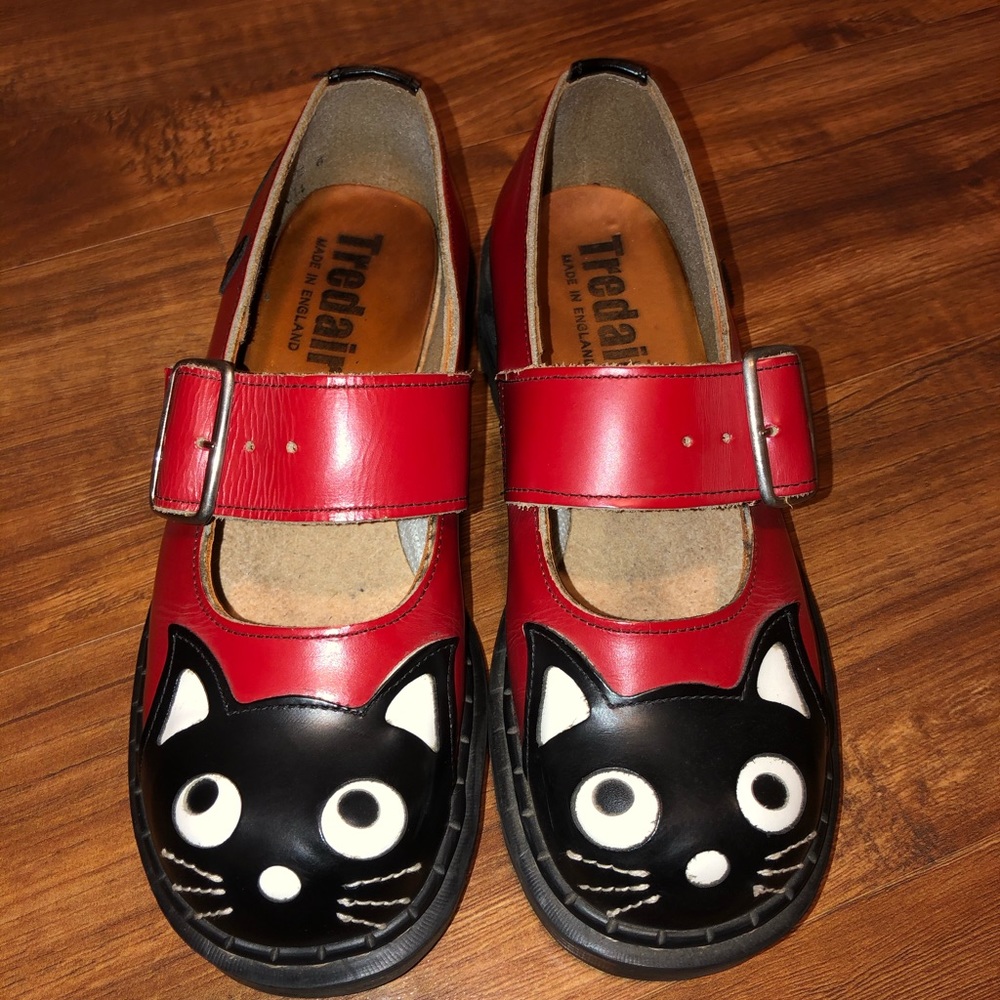 Red and Black Tredair Mary Jane